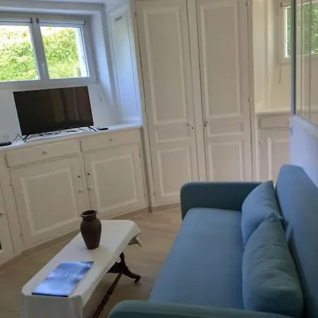 Beau Studio Dans Un Cadre Exceptionnel De Verdure Maisons-Laffitte Exterior photo